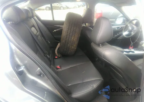 2022 Infiniti Q50 Luxe z USA, uszkodzony, nr VIN JN1EV7BP1NM310140